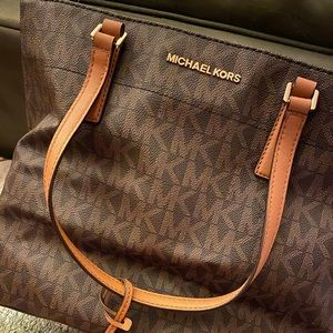 Michael Kors purse